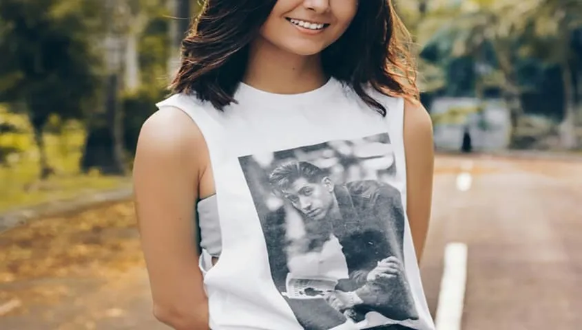 choose your picture and put it on a shirt
