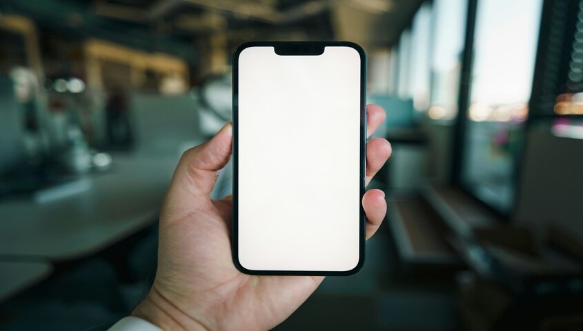 Mobile phone preview used to test wix website building on smartphones while creating a Wix website for mobile users.