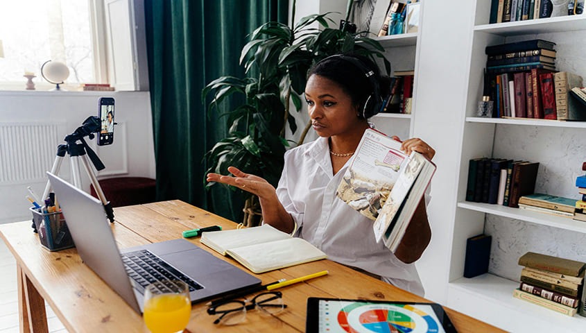 Offer a language online tutoring to make money fast as a woman