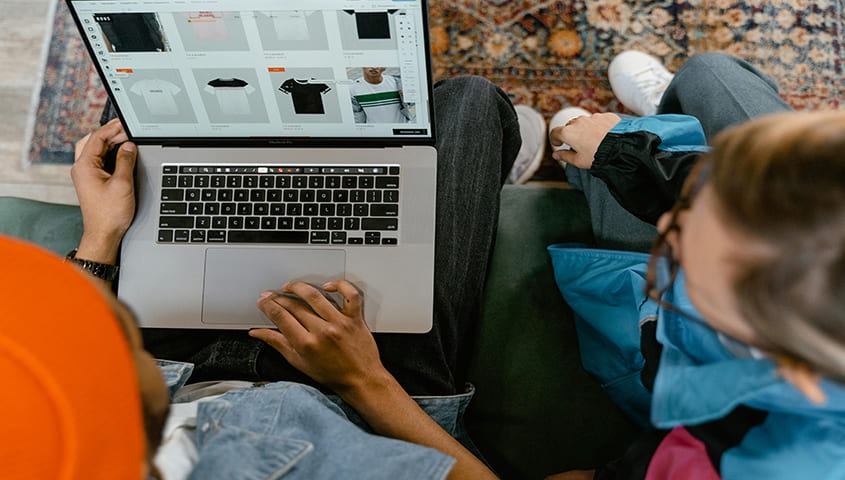 launch your custom products to shopify store