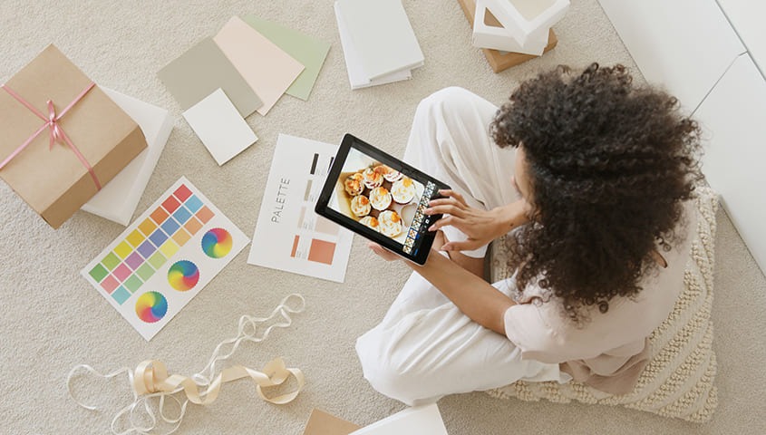 woman choose products photo sell on Black Friday