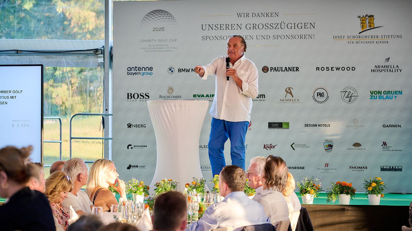 Networking beim Charity Golf-Cup