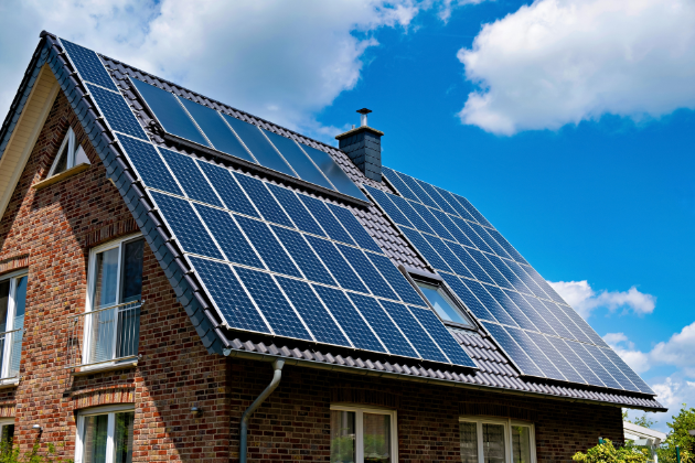 How Long Do Solar Panels Last? Lifespan & Degradation