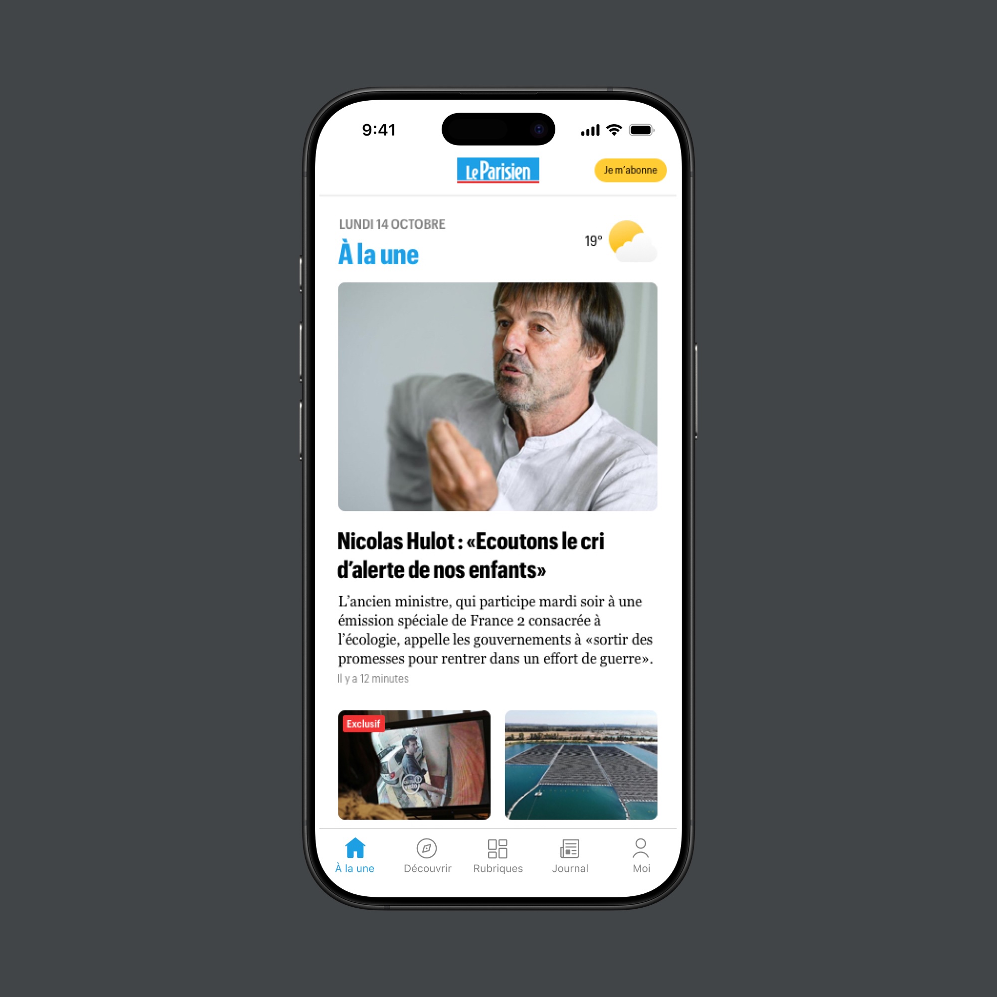 Mobile phone screen showing Le Parisien news app with headline about Nicolas Hulot discussing children’s environmental alert.