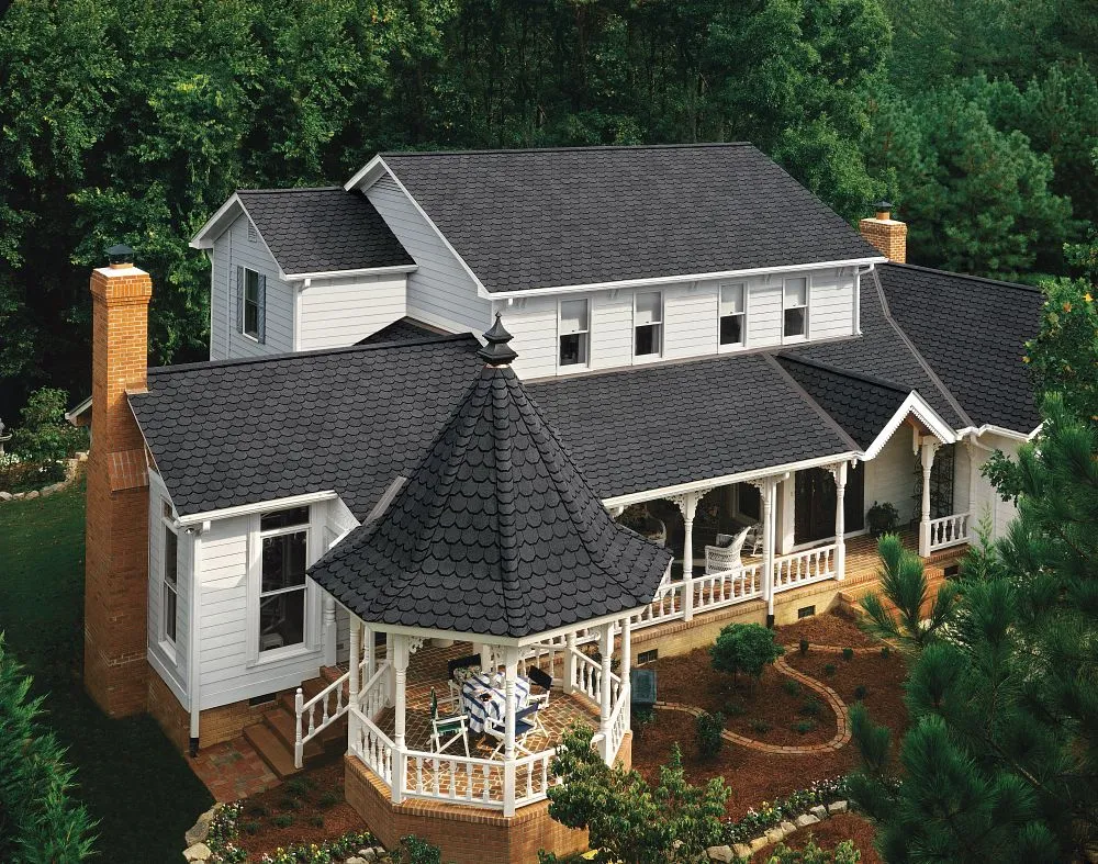 CertainTeed Carriage House Class 4 shingles on home with large porch