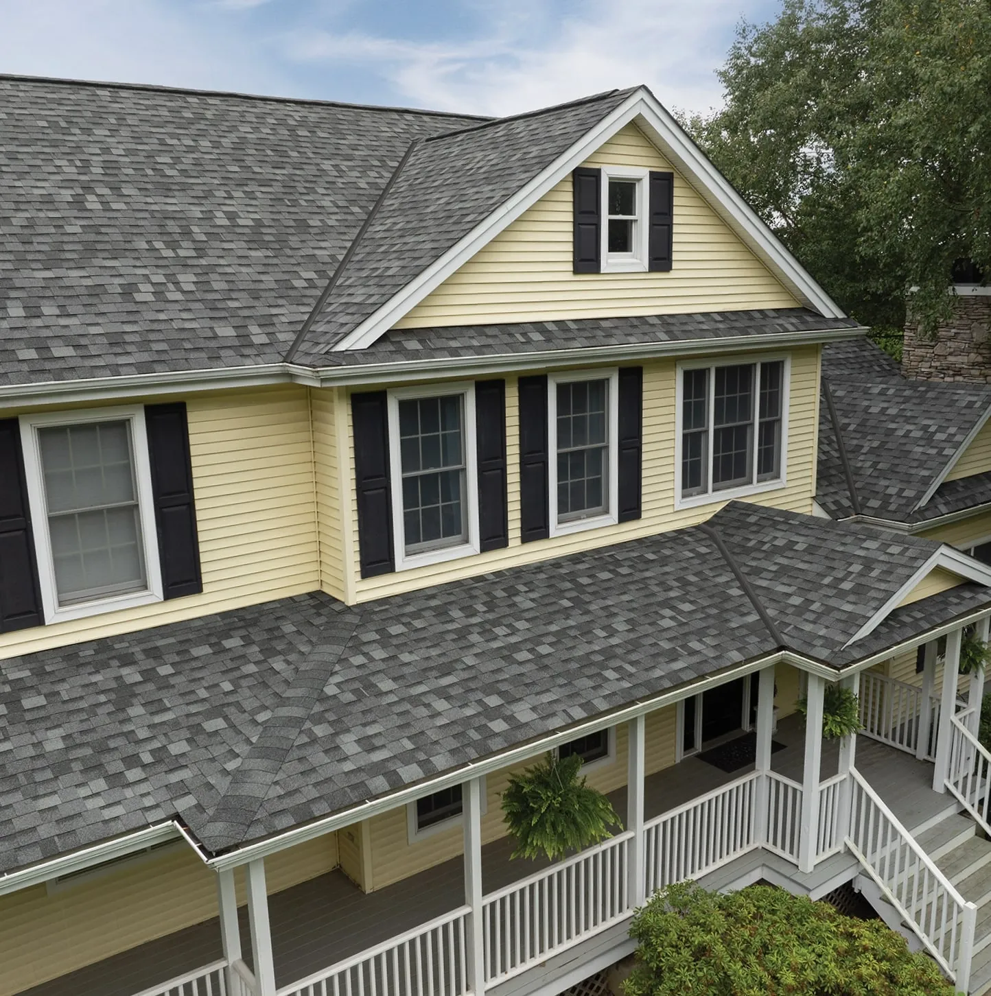 IKO Nordic Summit Grey shingles on residential home