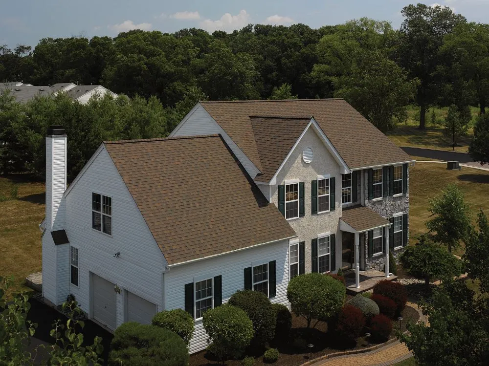 Landmark Solaris Heather Blend aerial view of installed roof