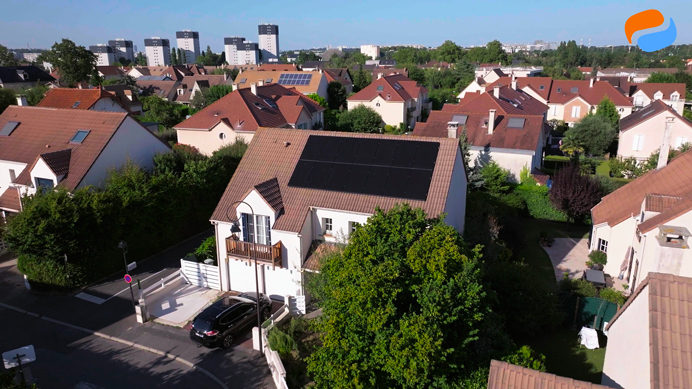 Installation photovoltaïque de 9,6kWc à Jouy-le-Potier (45)