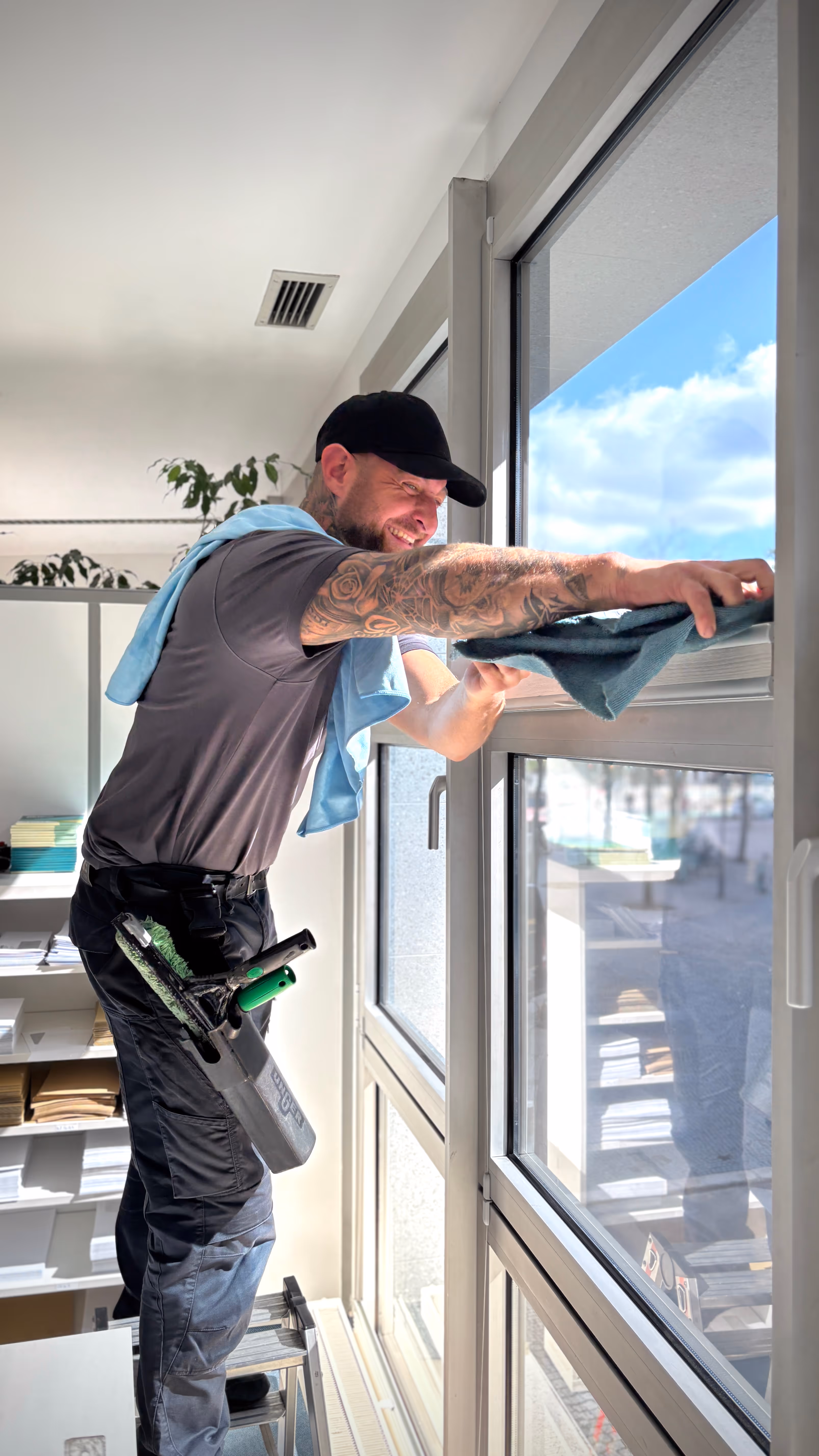 professionelle-fensterreinigung-buero-berlin