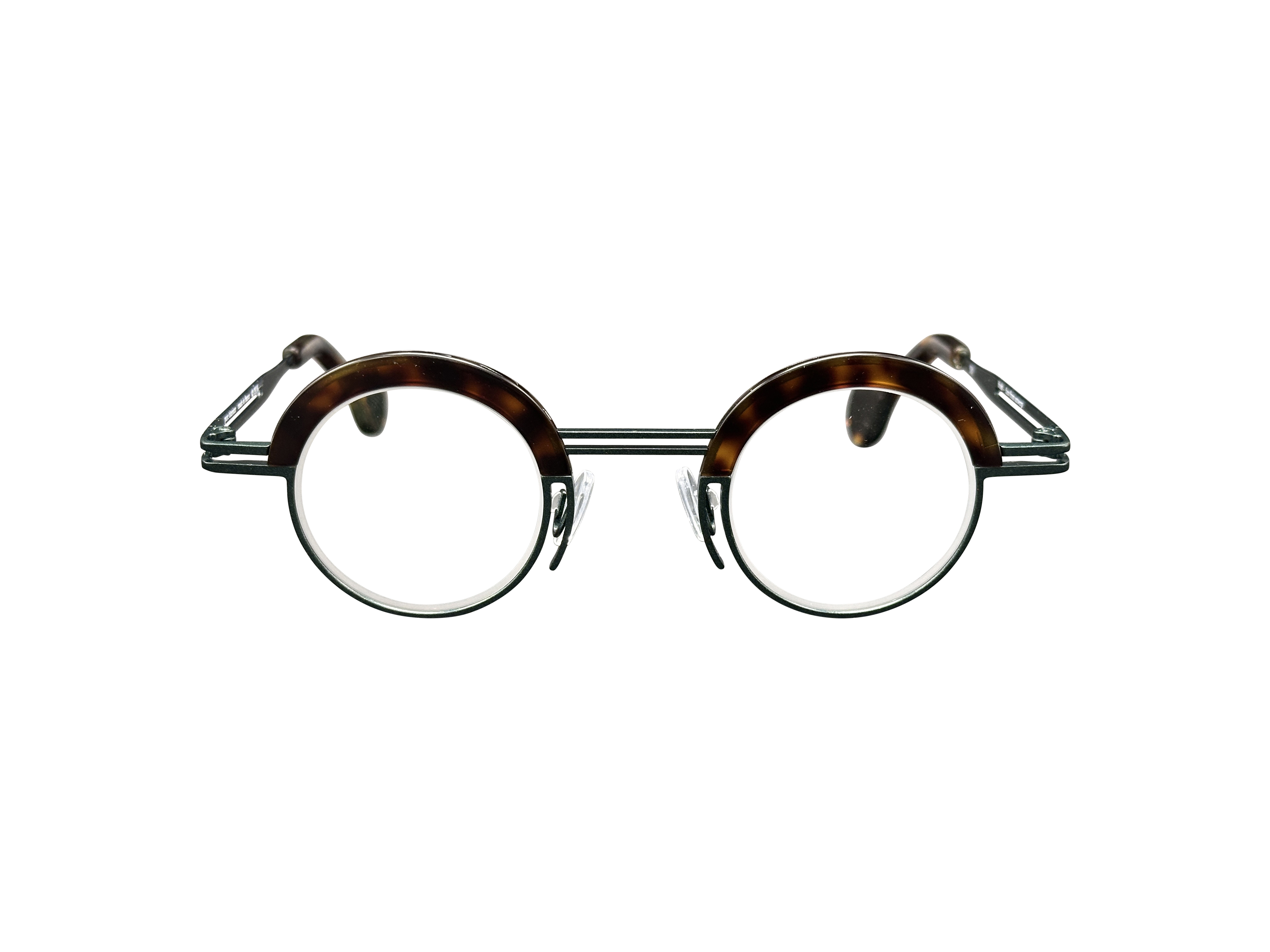 Theo Blush, 501 (0/0 - 0)