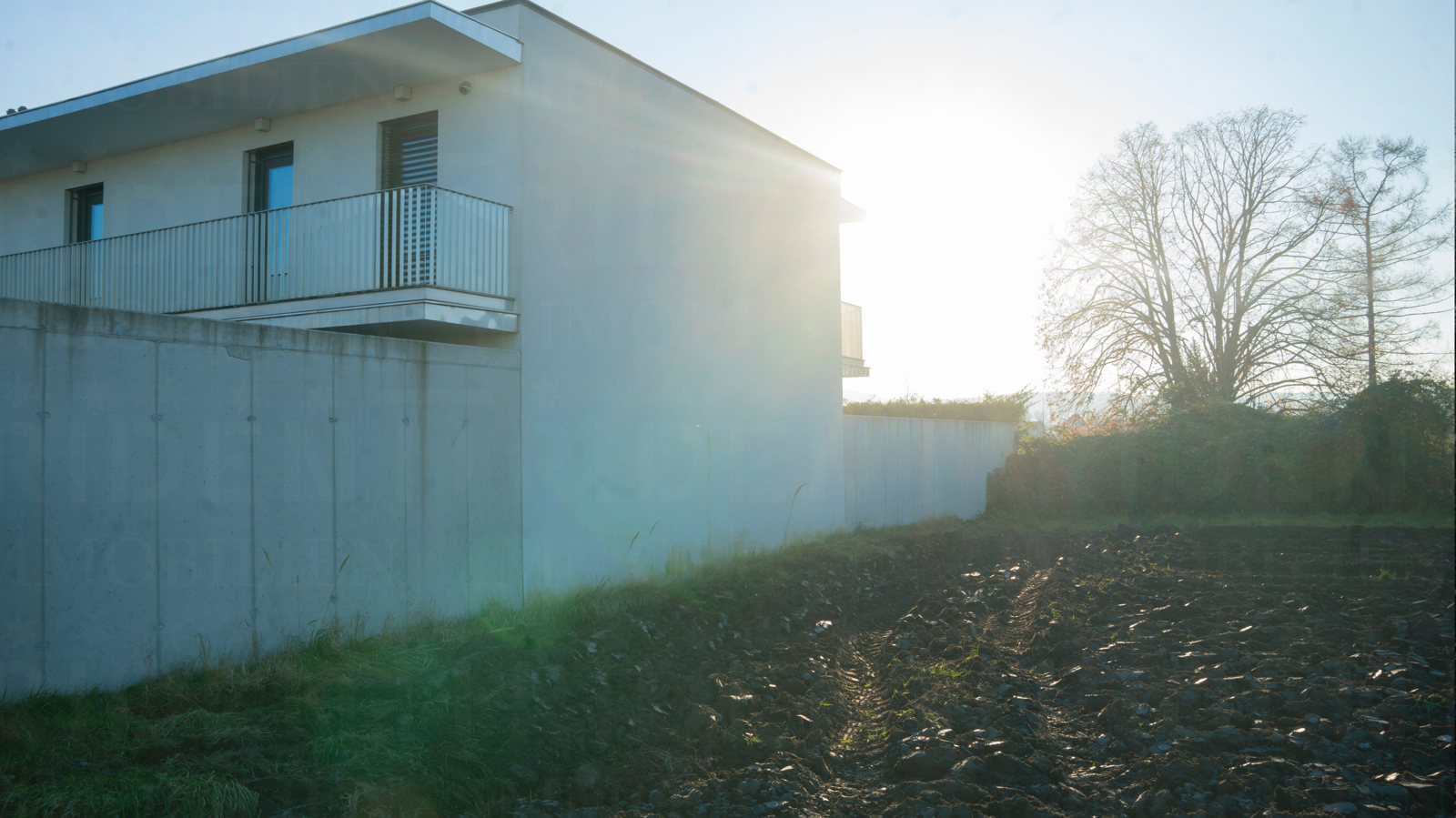 Spacious 700 m² Land Plot for Sale in Tranquil Bisamberg