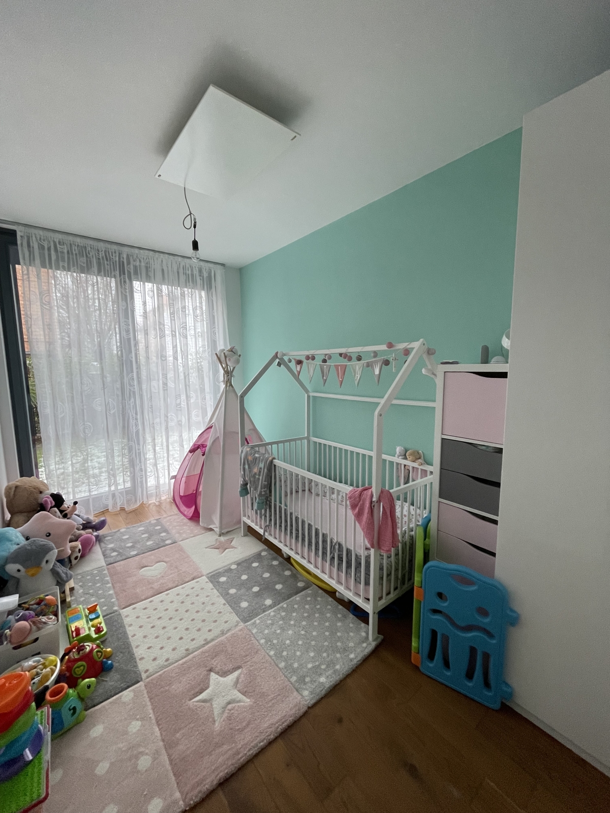 COMMISSION-FREE: Ground Floor Garden Apartment with Historic Charm and Modern Comfort | 9