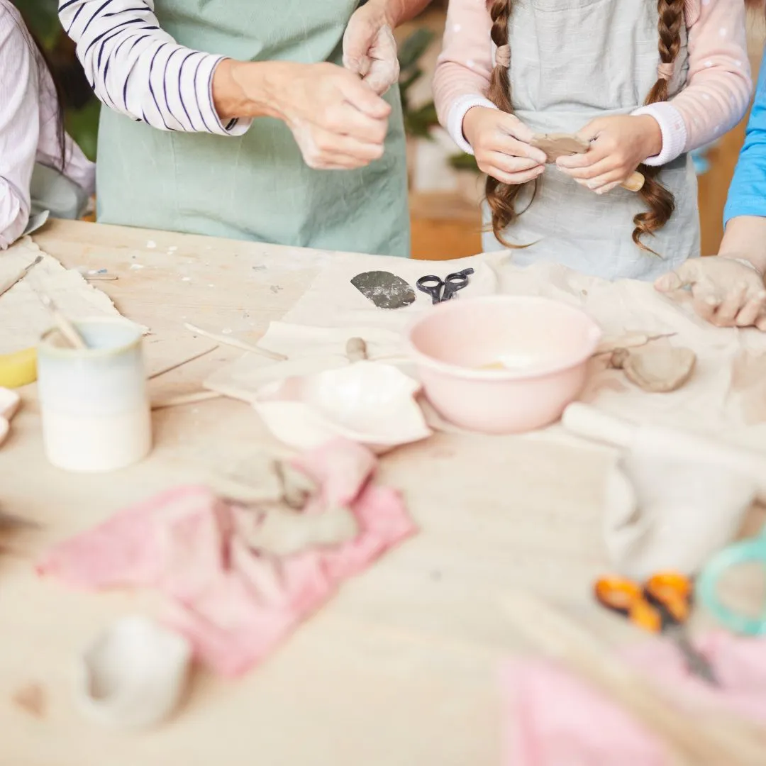 Gingerbread Pot Kids Gift Making Class
