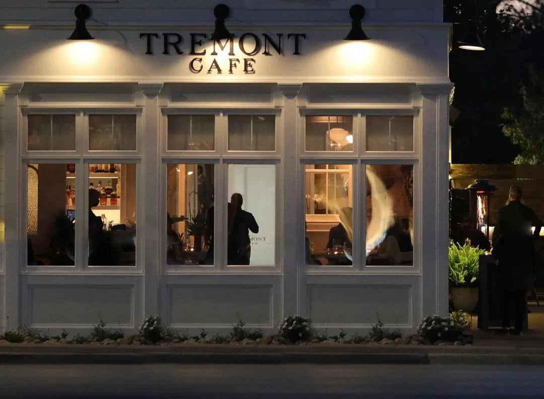 The Tremont Café