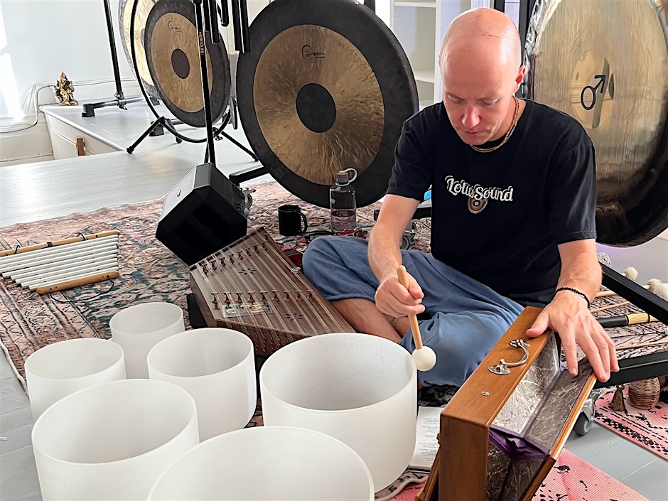 Saturday Morning Sound Bath in Downtown Collingwood with Jay Robinson