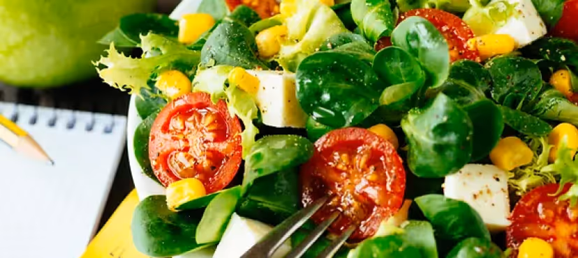 This image is representing a salad which is tied to the dietitian service we are offering 