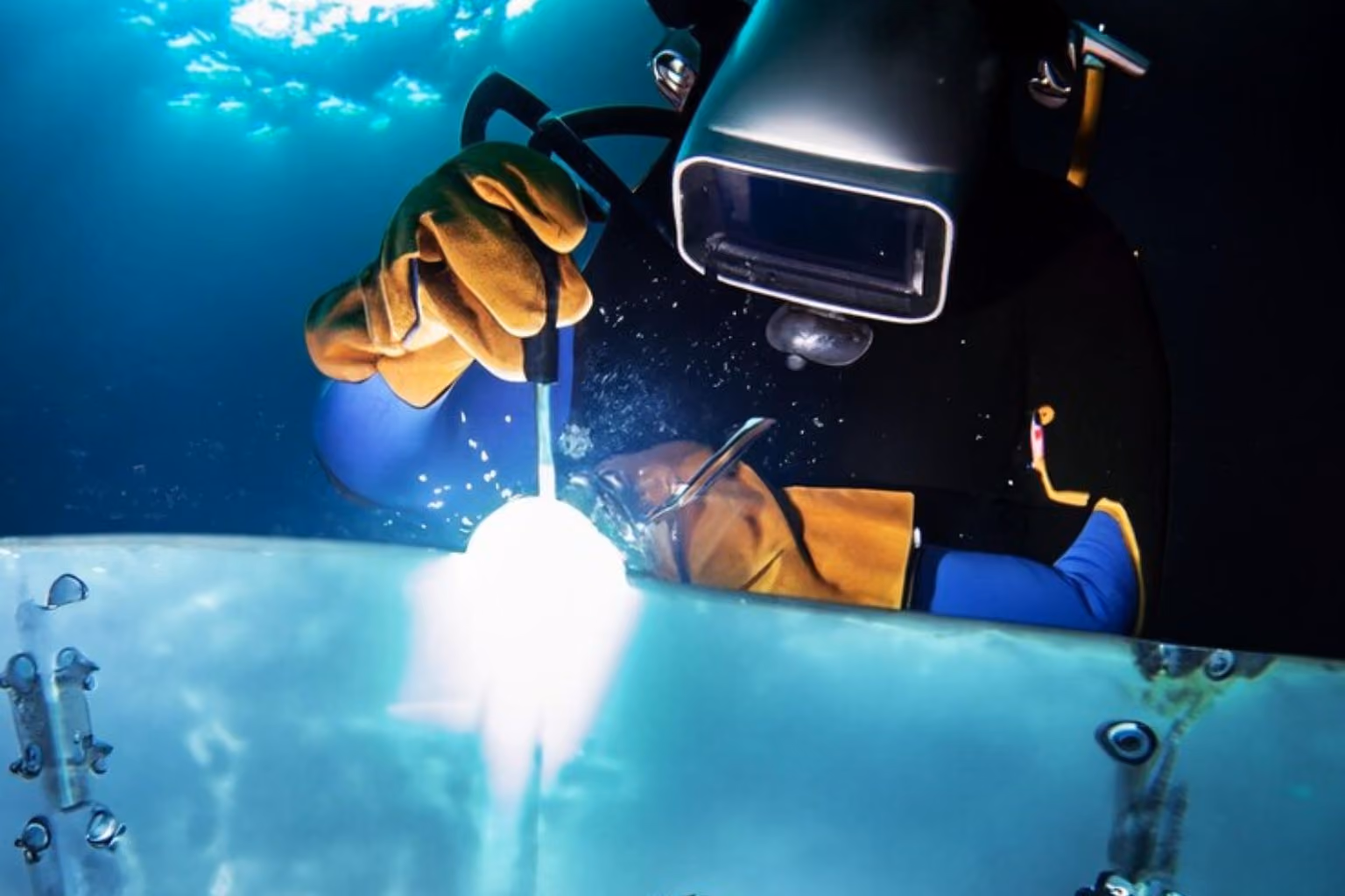 The Ultimate Guide to Underwater Welding Gear: Tools That Make the Job Safer and Easier