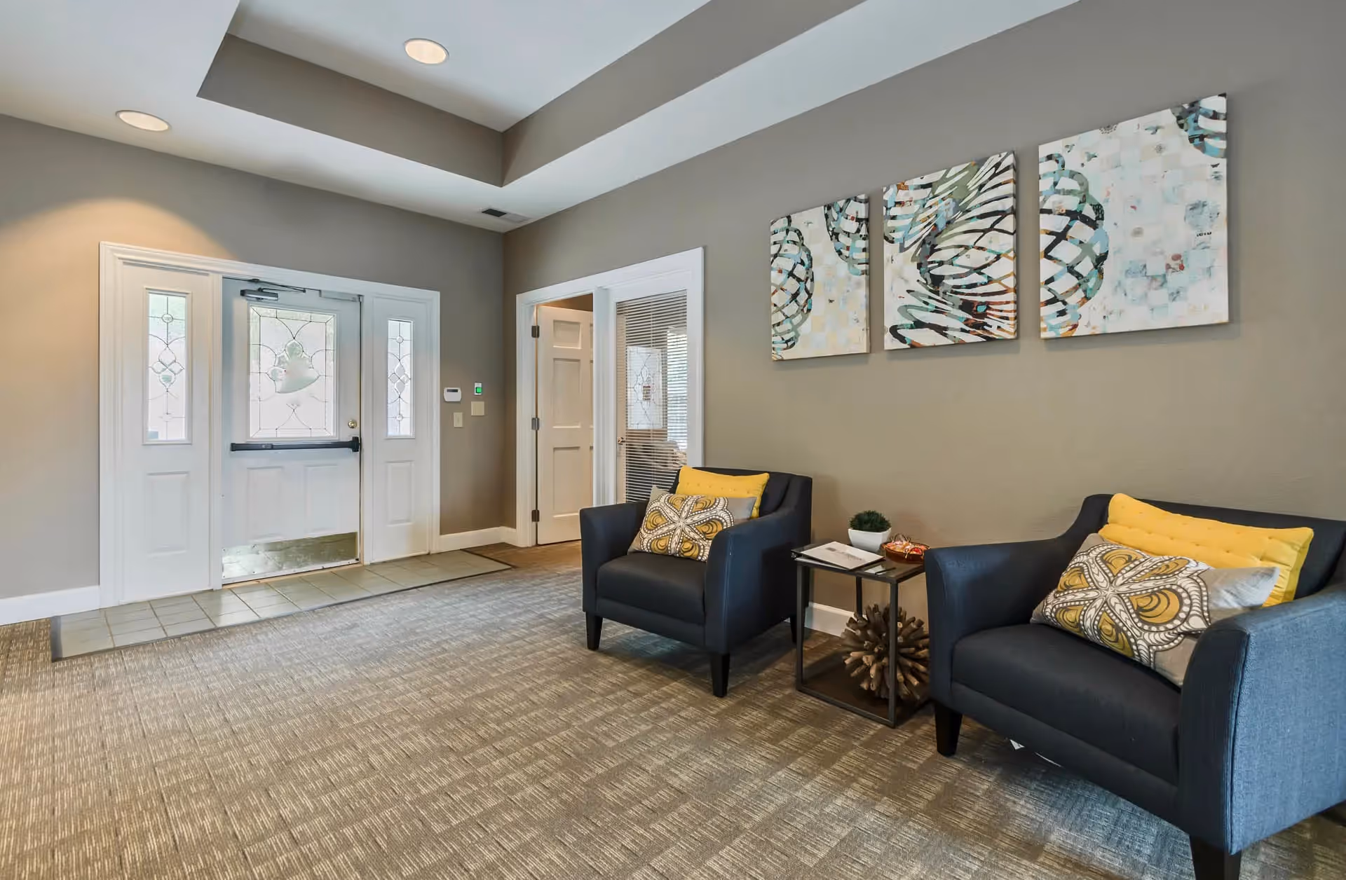 Leasing office with furniture