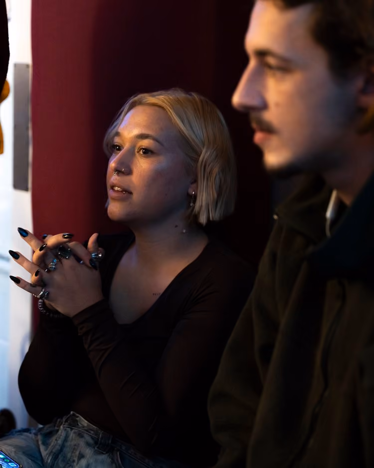 Horizons+Meetup_Group+10_Photos+by+Fabian+Pertzel+(Low+res)+a-23.jpg