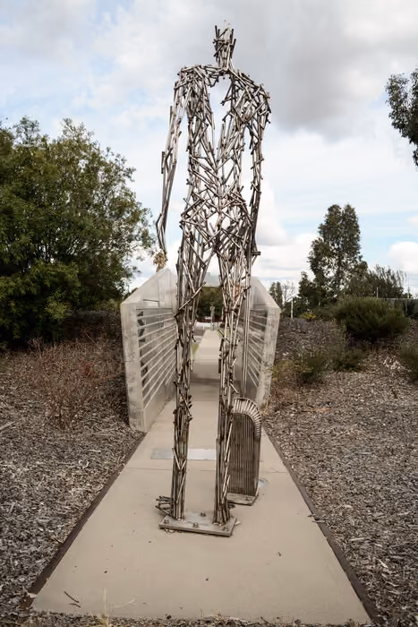 Werris+Creek+Railway+Monument.jpg