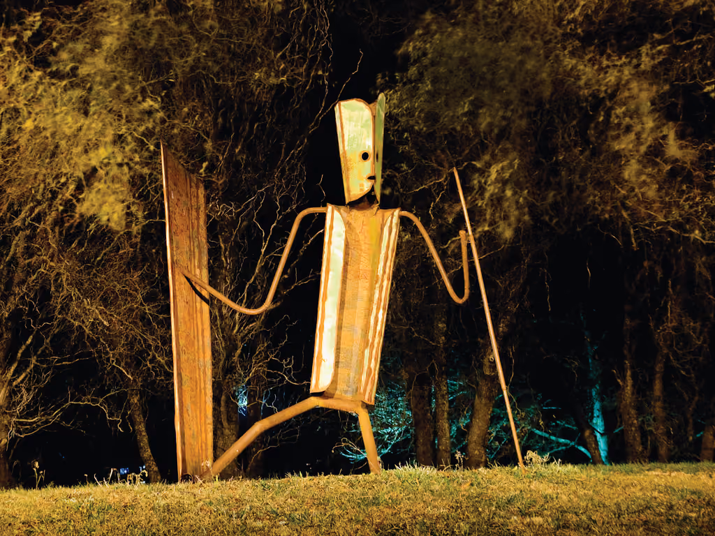 4_The-Warrior-Tom-Deko-PNG-1998.png