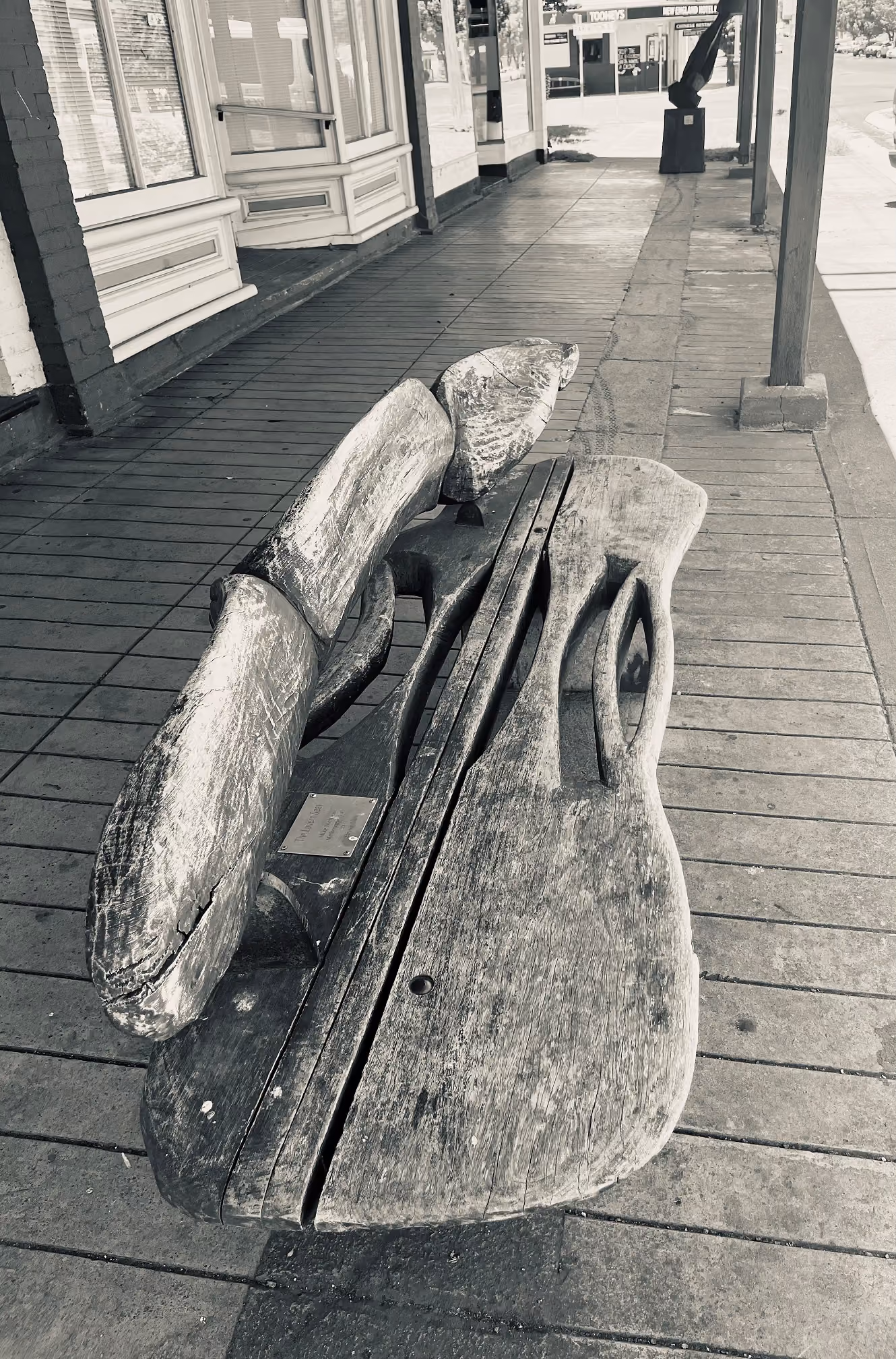16_The-Lovers-Seat_Mike-Nicholls_photo-SCrawford.jpg