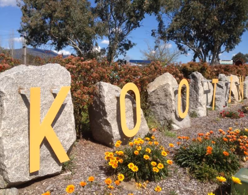 'Kootingal' Sign
