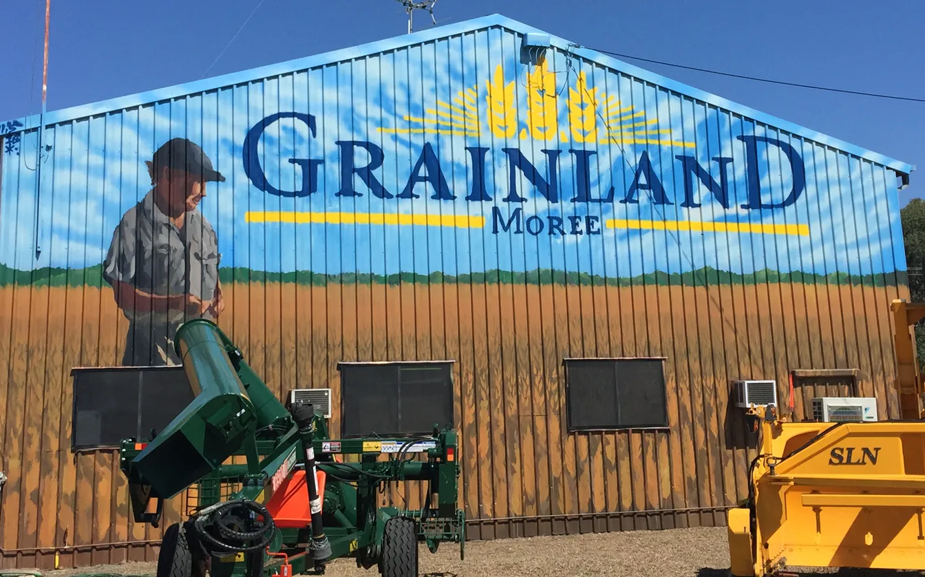 Grainland mural
