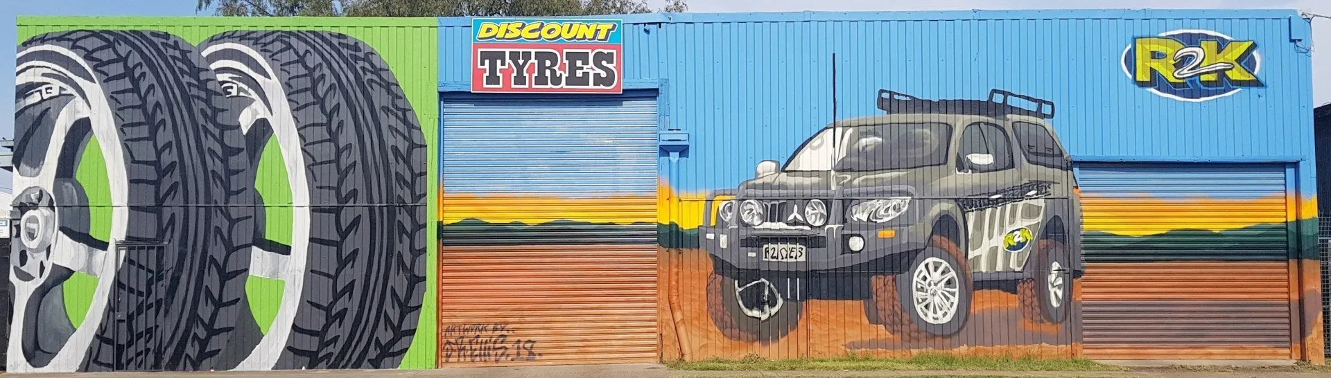 10.+R2K+Tyres-1920w.webp