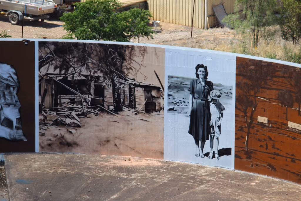 Pensioners Hill Water Tank Mural