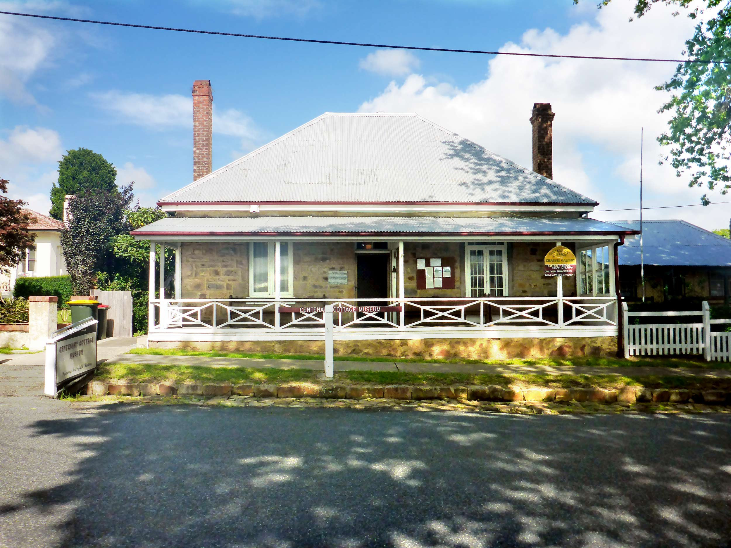 Centenary cottage-.jpg