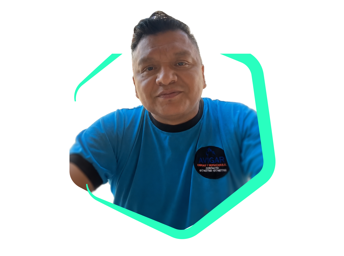 Javier de Avigar Obras y Servicios invita a descubrir cómo plancraft ayudó a su empresa, en una imagen de llamada a la acción con su testimonio de éxito.