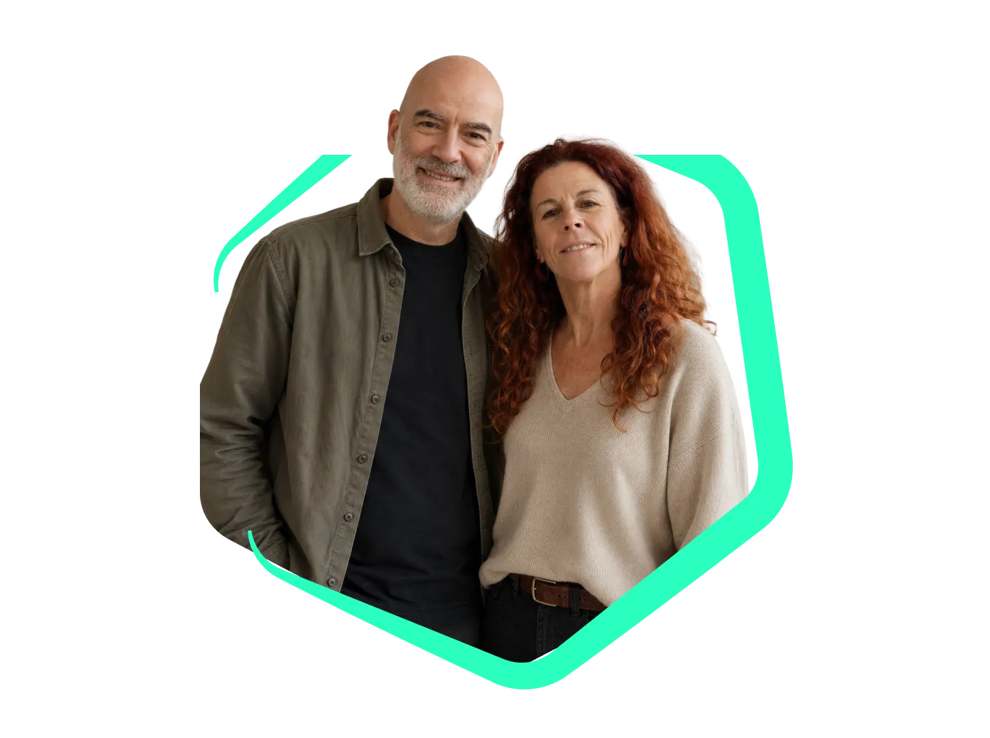 Mireia y Carles invitan a descubrir cómo plancraft ayudó a su empresa, en una imagen de llamada a la acción con su testimonio de éxito.