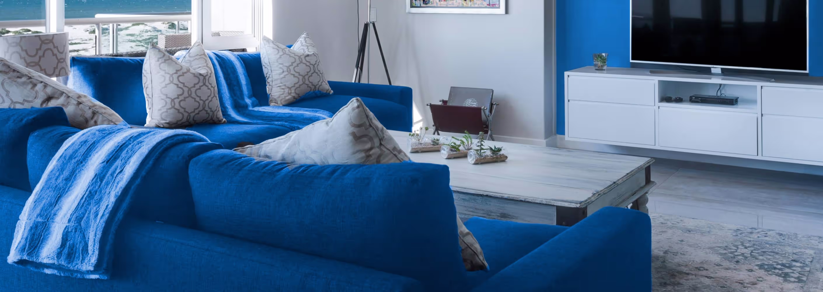 Living Room Home Sofa TV - Builders X Webflow Template