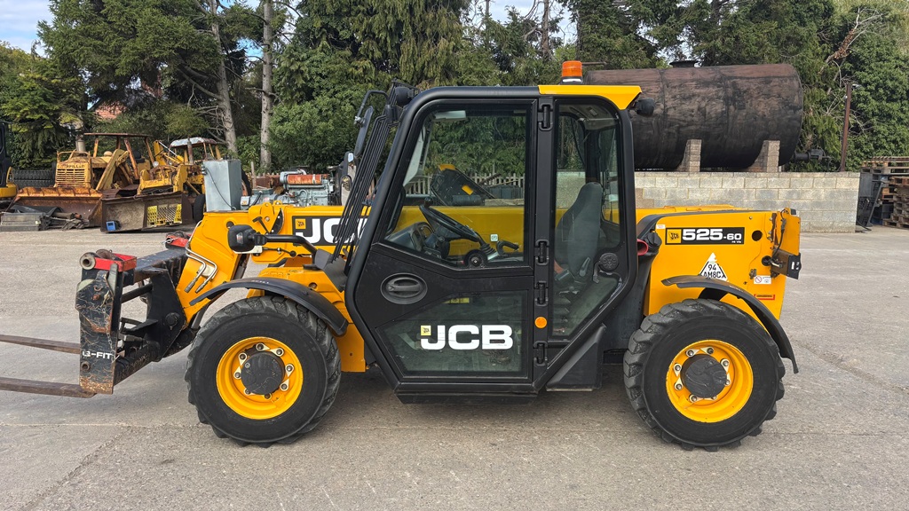2015 2015 Jcb 525-60 (2015) for sale in Kirkby Underwood, Bourne, Lincolnshire