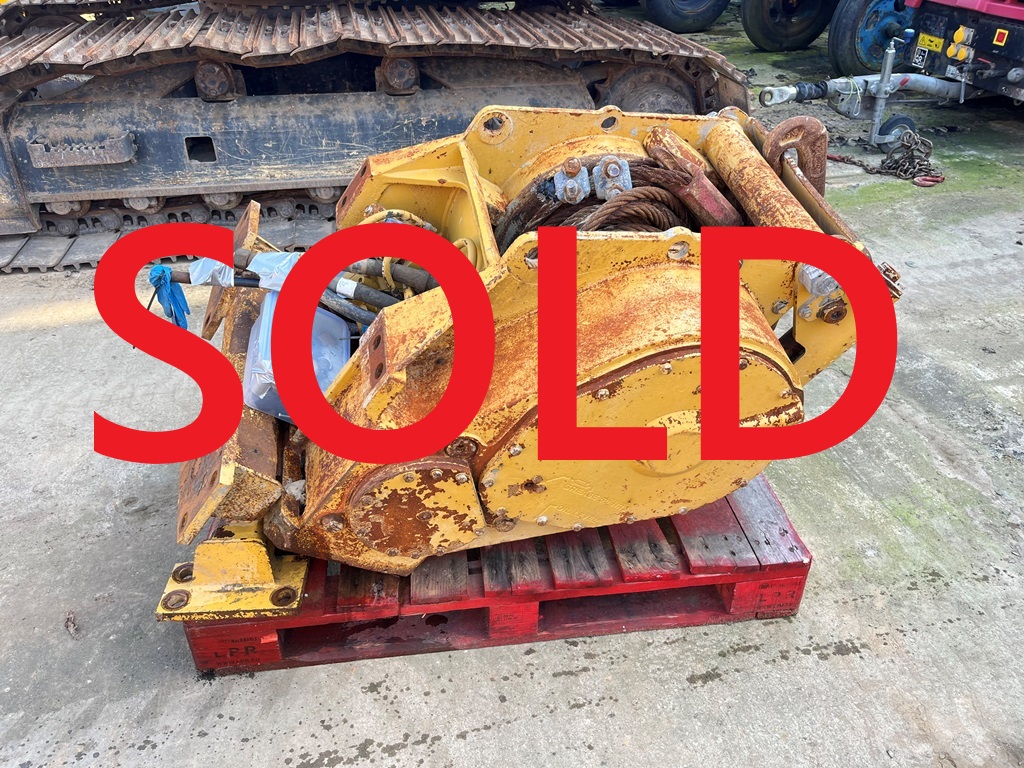 Caterpillar D6k Winch for sale in Kirkby Underwood, Bourne, Lincolnshire