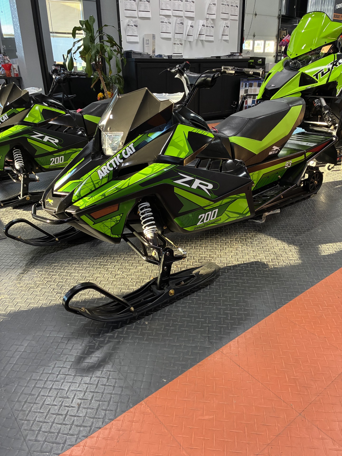 2026 ARCTIC CAT ZR 200