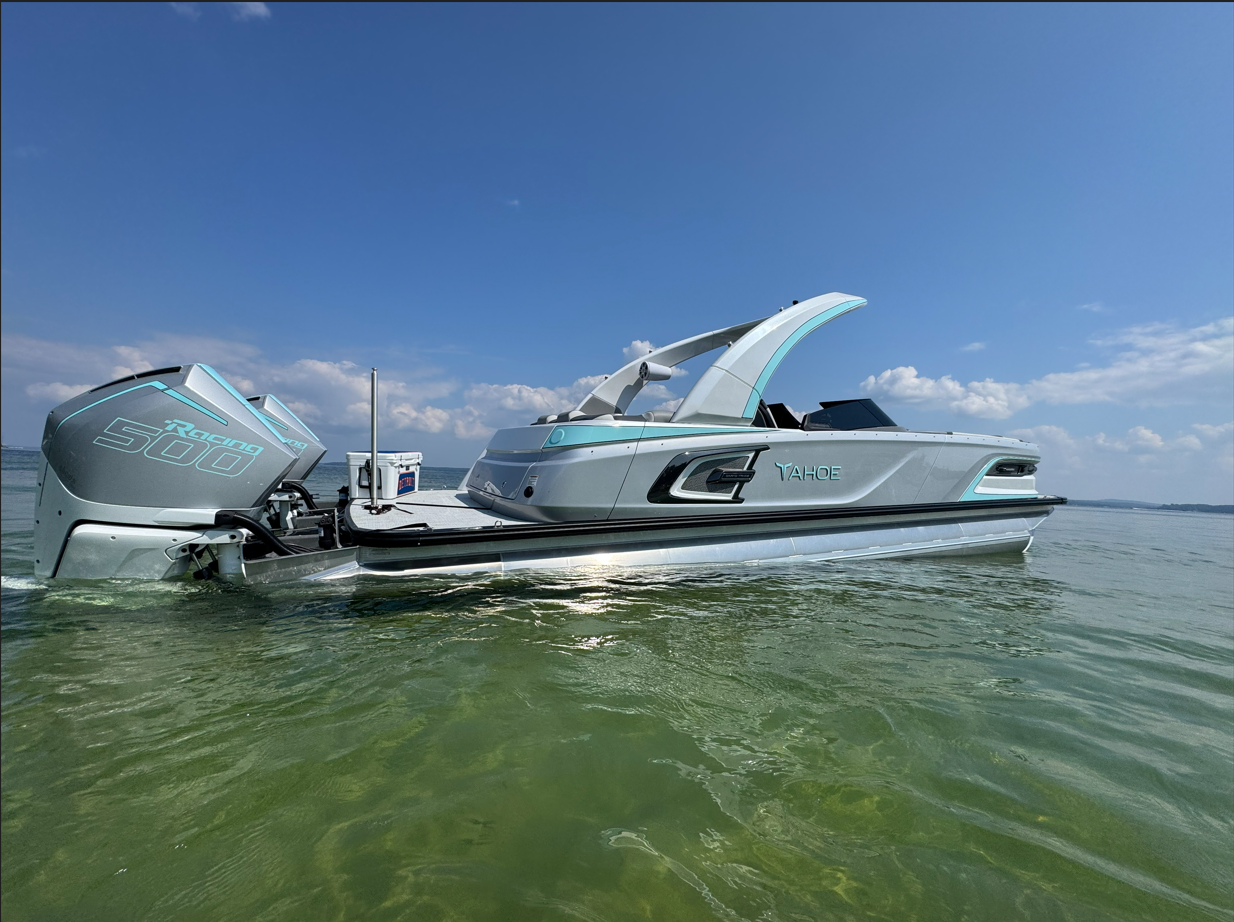 2025 Grand Tahoe Elite 2785 Twin 500's