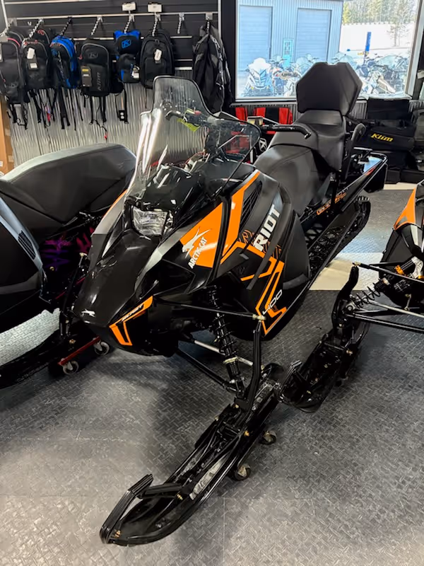 2026 ARCTIC CAT RIOT TOURING