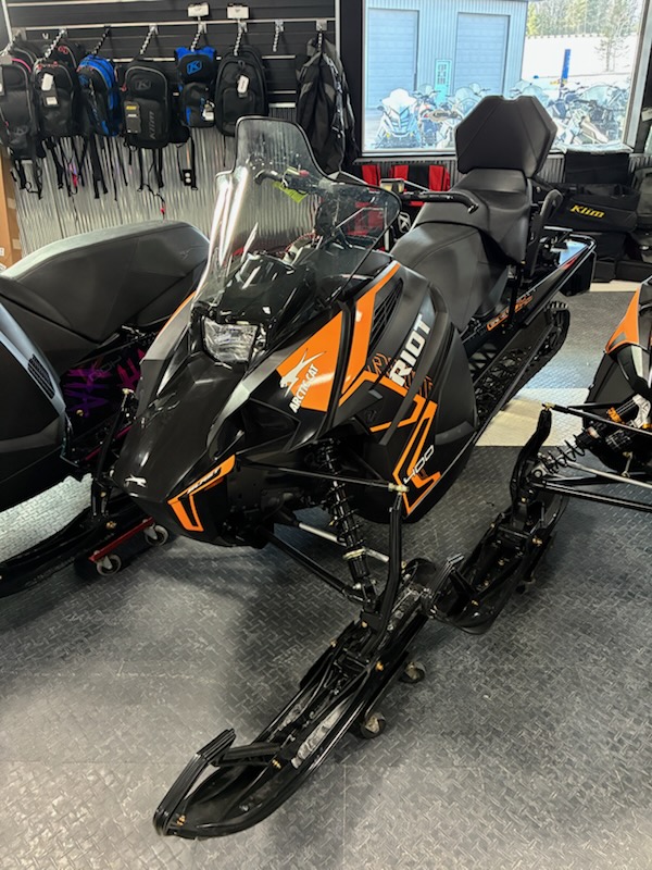 2026 ARCTIC CAT RIOT TOURING