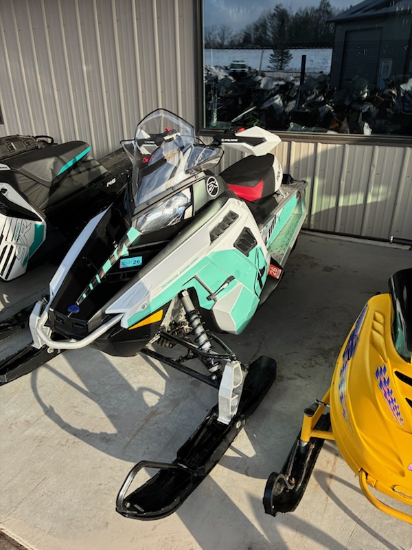 2022 POLARIS 550F