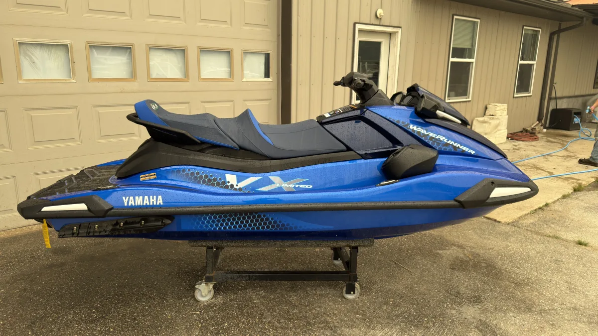 2026 VX LIMITED HO WITH AUDIO