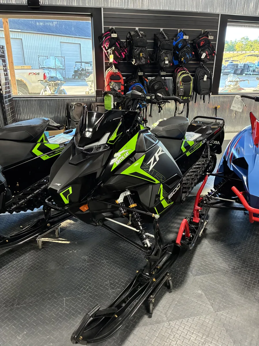 2026 ARCTIC CAT ZR 600