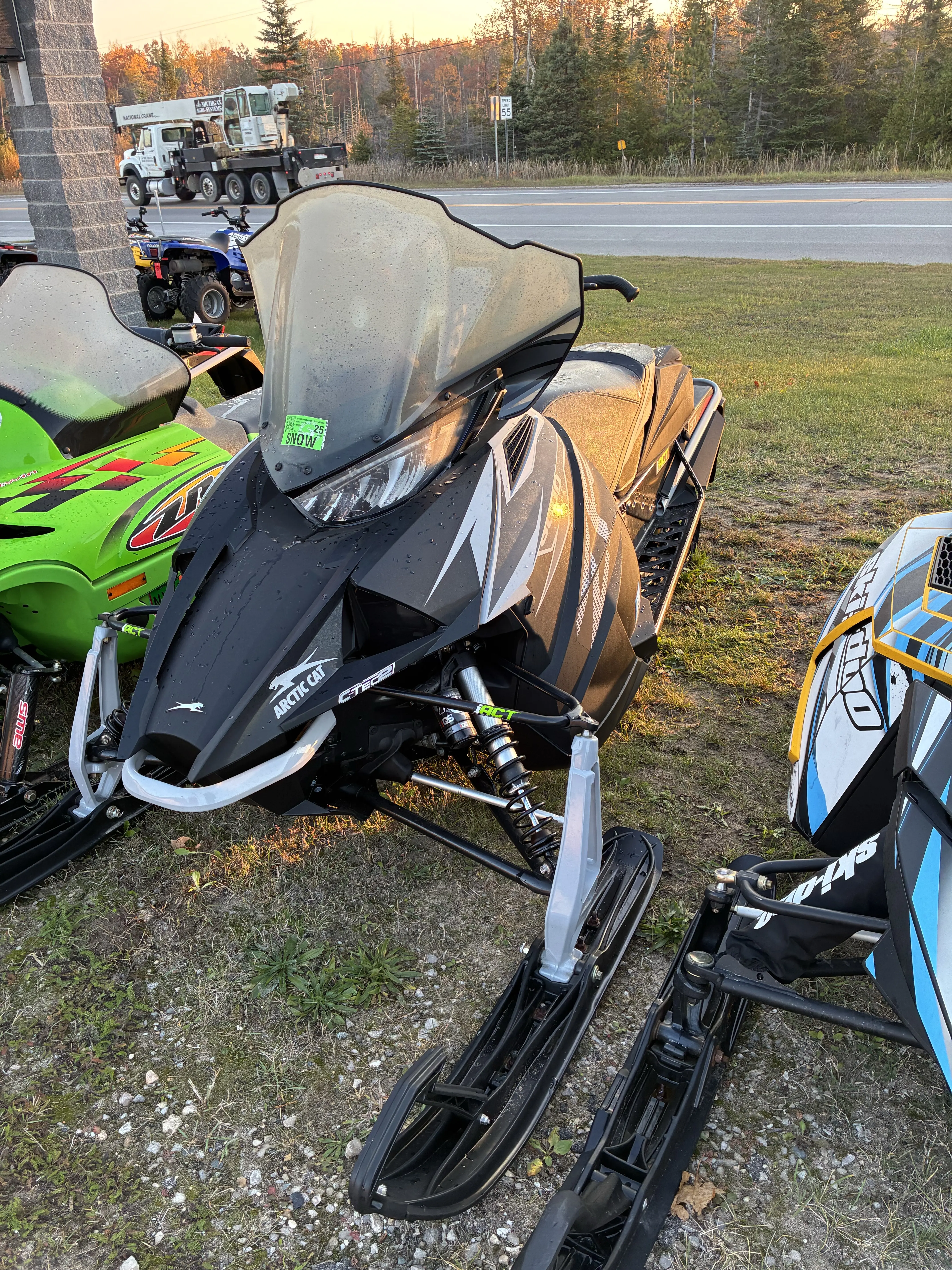 2019 Arctic Cat ZR 8000