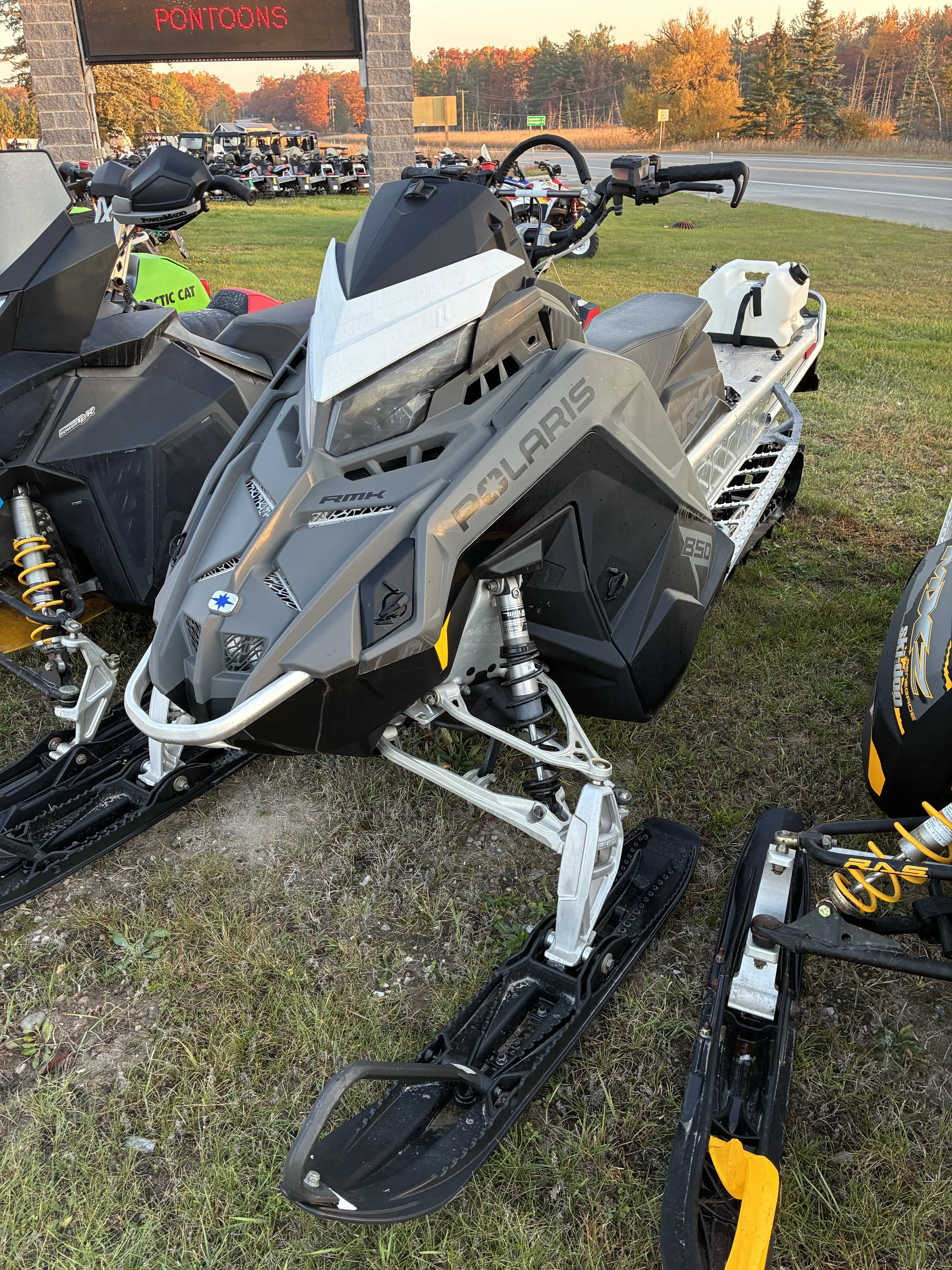 2024 Polaris Pro 850 155”