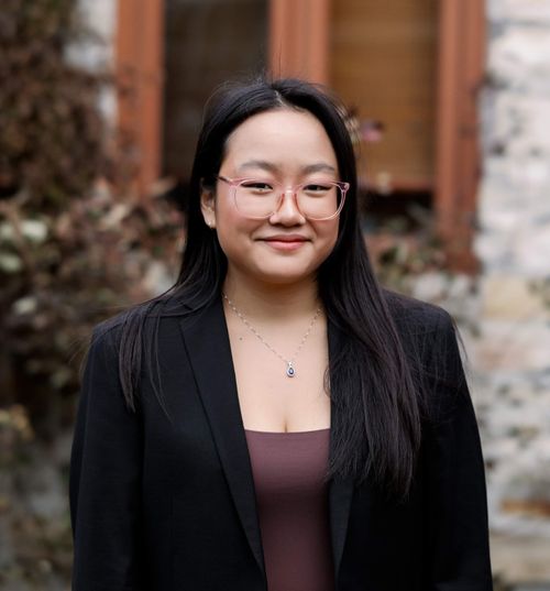 headshot of Emily Rest