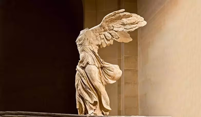 Musée du Louvre : la Victoire de Samothrace