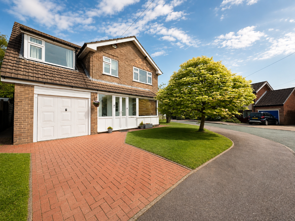 Hollingworth Drive, Hawk Green