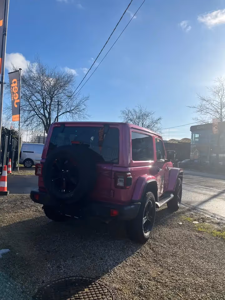 Jeep Wrangler 2.0 Turbo Sahara**28000km**Tuscad.Pearlcoat** 8