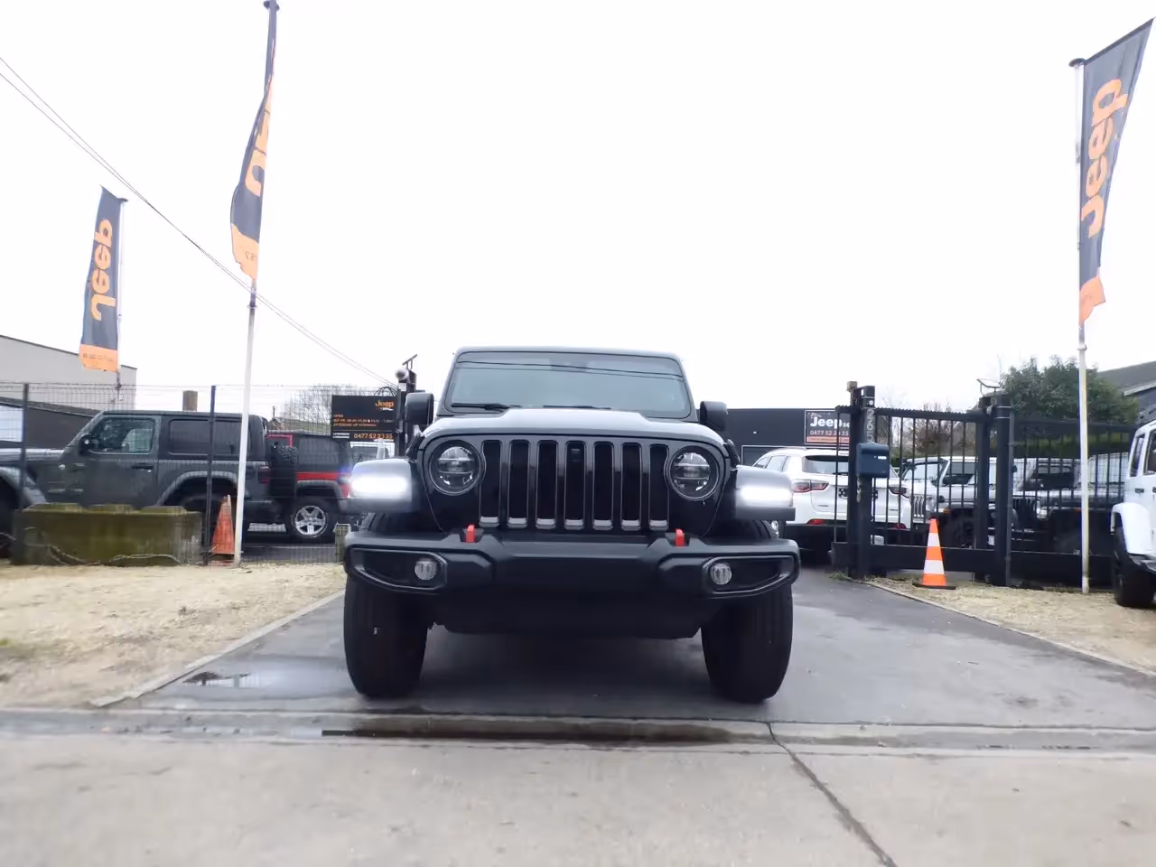 Jeep Wrangler 2.0 Turbo 80Th Anniversary**73000km** 10